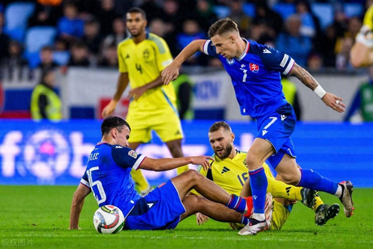 斯洛伐克队遭逆转,无缘欧国联半决赛的简单介绍 斯洛伐克队遭逆转,无缘欧国联半决赛的简单介绍