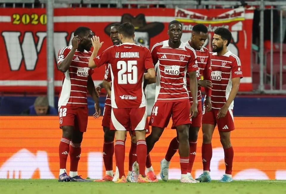 布雷斯特队客场意外取胜,实现保级目标 布雷斯特队客场意外取胜,实现保级目标