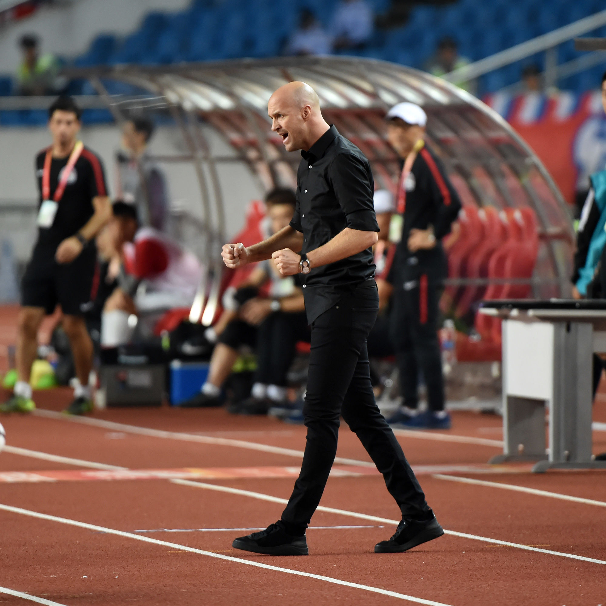 关于天海将迎战重庆斯威，争取积累积分的信息