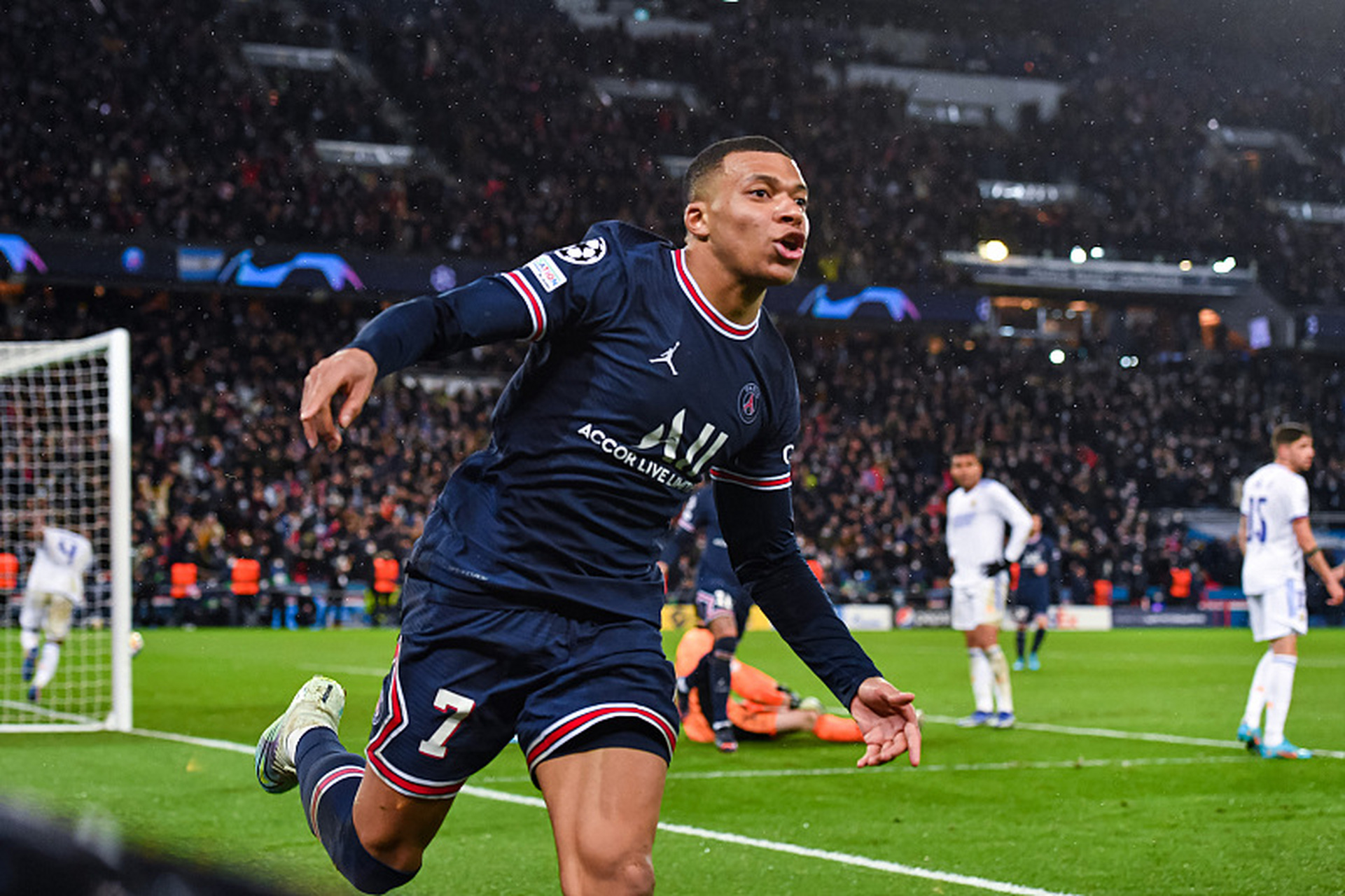 关于南特主场大胜:法甲球队士气高涨的信息 关于南特主场大胜:法甲球队士气高涨的信息