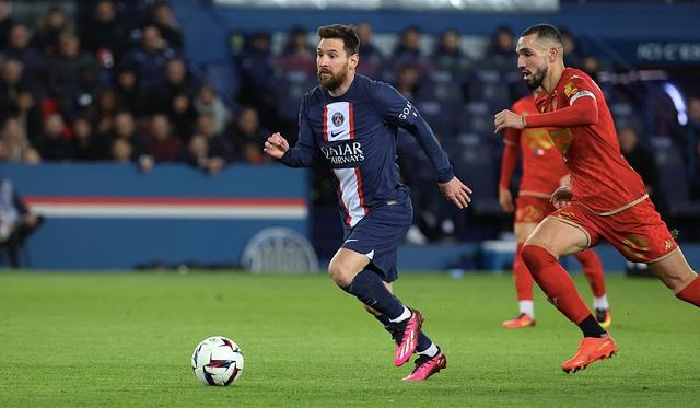 大巴黎主场高球赛,球迷热情高涨的简单介绍 大巴黎主场高球赛,球迷热情高涨的简单介绍