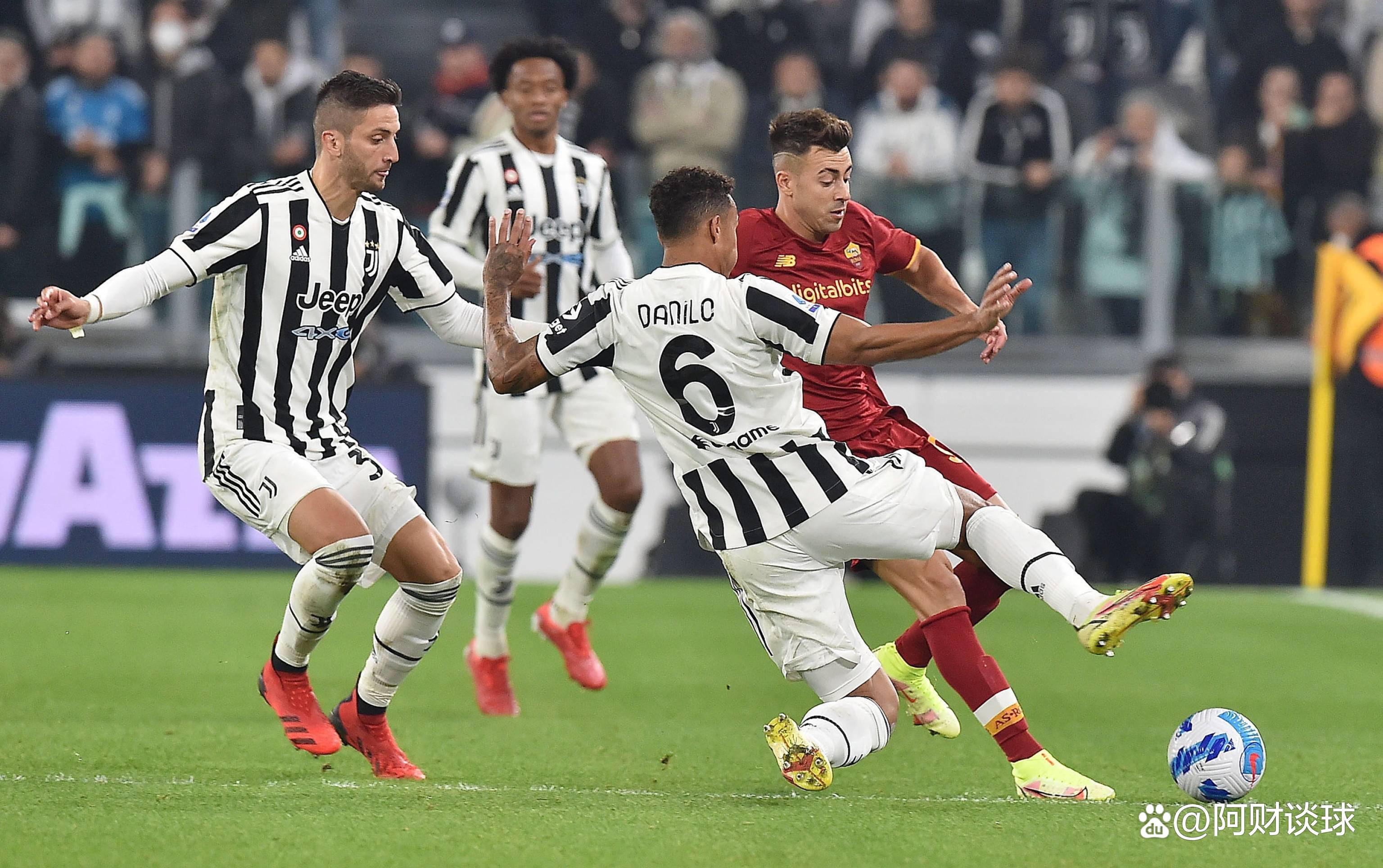 包含尤文图斯阴阳两难，小组赛形势陷入混乱的词条