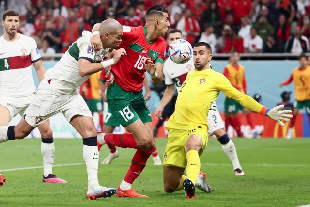 摩洛哥血洗中国，布鲁诺·费尔南德斯关键制胜的简单介绍