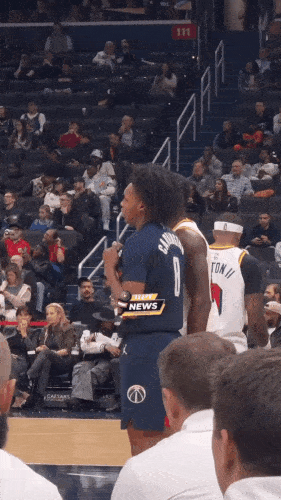 勇士客场击败奇才,继续领先西部 勇士客场击败奇才,继续领先西部