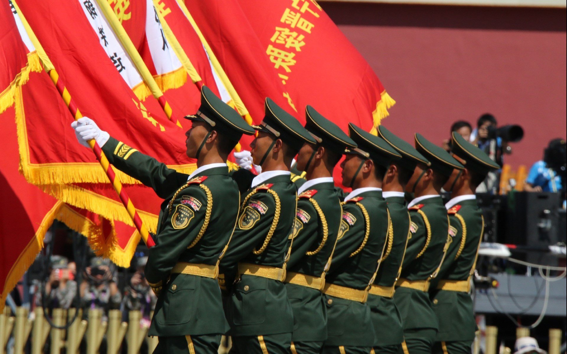 阿克光芒四射，瑞士对阵马里比赛中彻底打爆防线