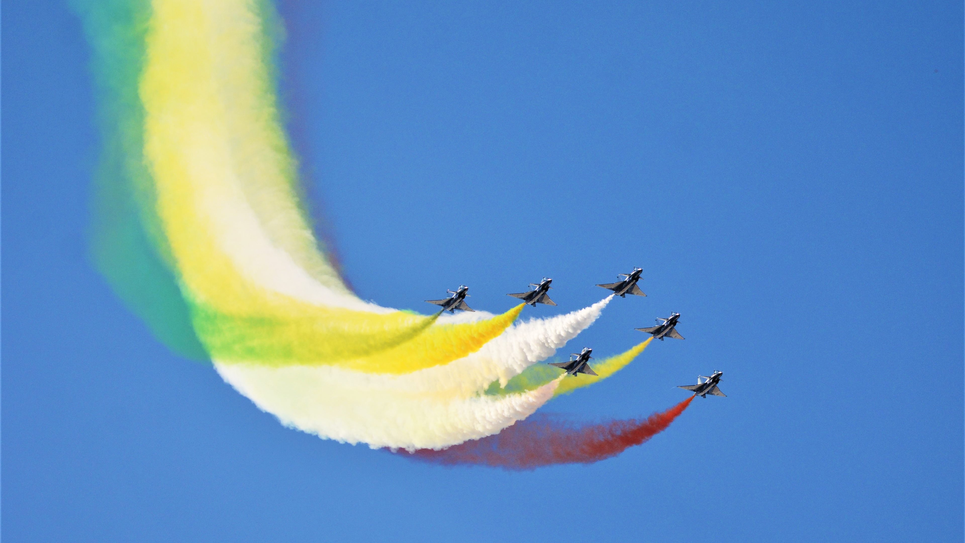 阿克光芒四射，瑞士对阵马里比赛中彻底打爆防线